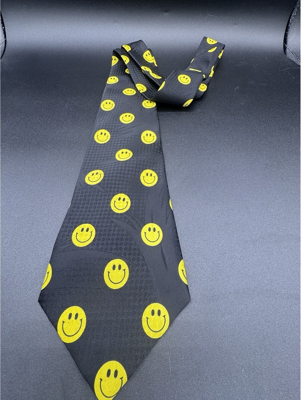 Vintage Smiley Face Tie Black Yellow Novelty Necktie Y2K Rave Emojis Korea